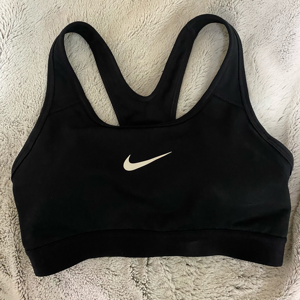Black Nike sports bra